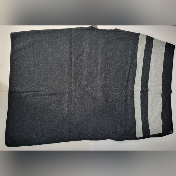 Modena Charcoal Grey Academia Blocky Striped Snap Button Front Ruana - Picture 4 of 8